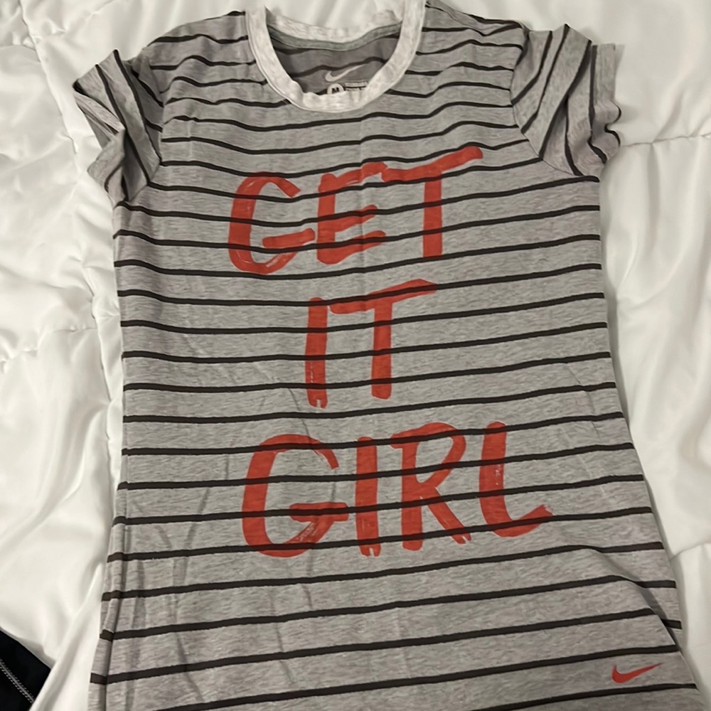 Nike GET IT GIRL